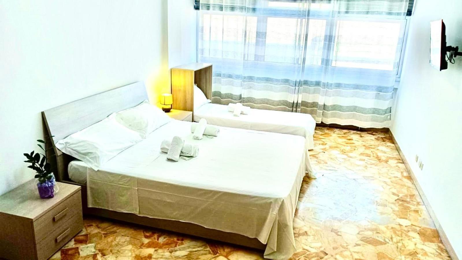Bed and breakfast Happy