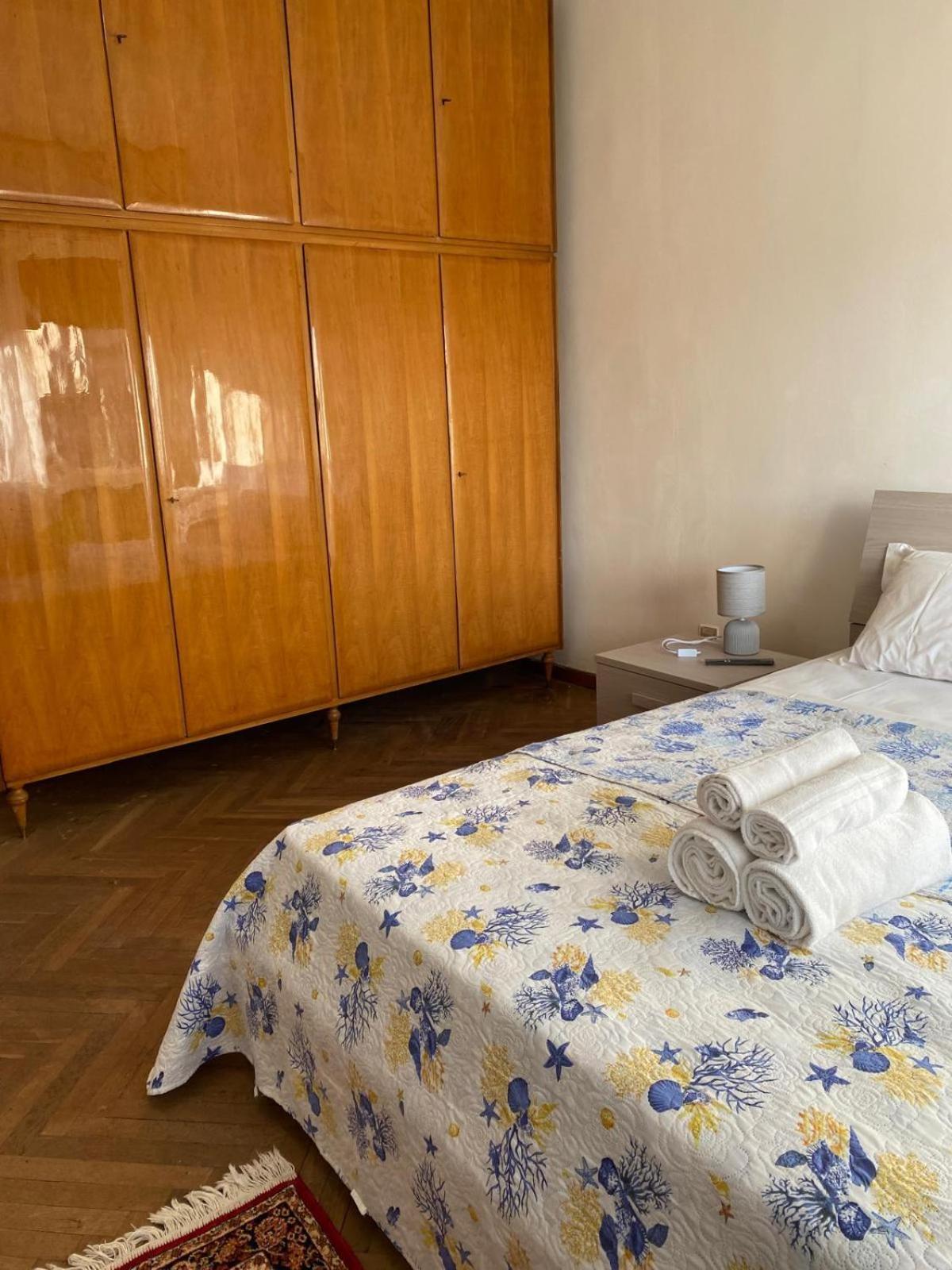 Happy Bed and breakfast